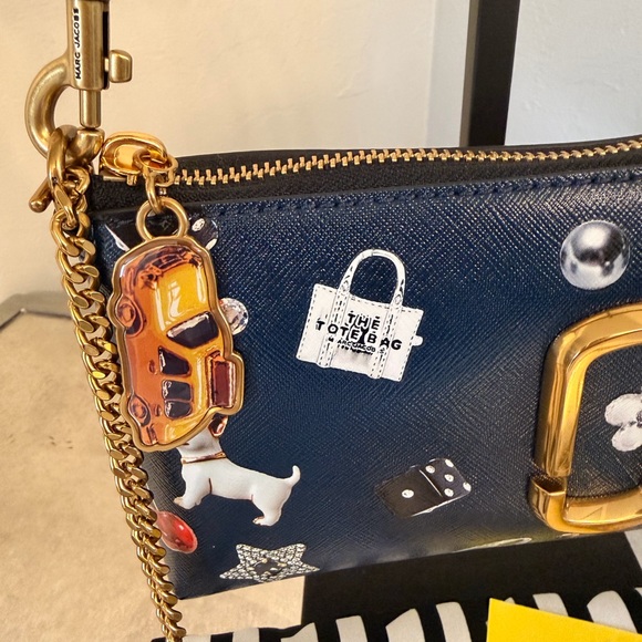 MARC JACOBS- The Trinket Snapshot Convertible Shoulder Bag - Picture 5 of 8